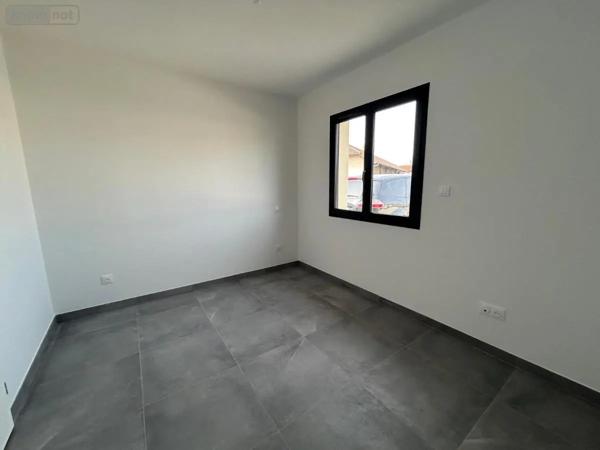 Location - Maison Attignat 01340 4 pièces 105 m 2 394 m 2
