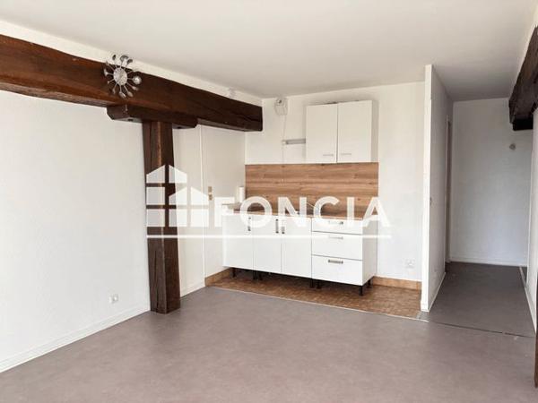 Location Studio 25.29 m² - Etampes 91150