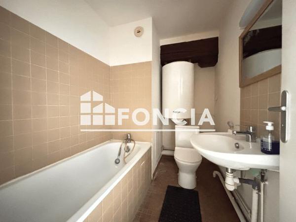 Location Studio 25.29 m² - Etampes 91150