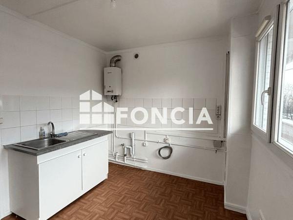 Location Appartement 3 pièces 65 m² - 60 AVENUE DU 8 MAI 1945 Villiers Le Bel 95400