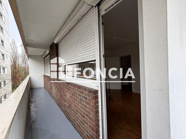 Location Appartement 3 pièces 65 m² - 60 AVENUE DU 8 MAI 1945 Villiers Le Bel 95400