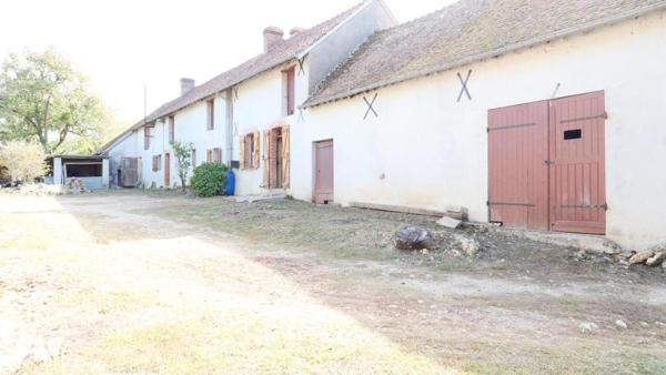 ANCIEN CORPS DE FERME A REHABILITER