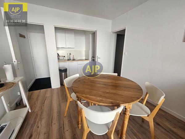 Appartement à vendre Saint Gilles Croix De Vie - 2 pièces, 36m² avec 1 chambre(s) à 168 000€ - AJP Immobilier St-Gilles-Croix-de-Vie
