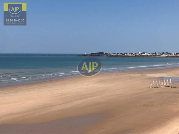 Appartement à vendre Saint Gilles Croix De Vie - 2 pièces, 36m² avec 1 chambre(s) à 168 000€ - AJP Immobilier St-Gilles-Croix-de-Vie