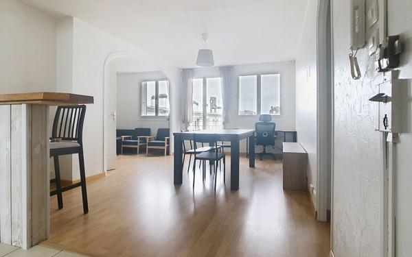 Appartement à vendre    2 pièces •  Brest