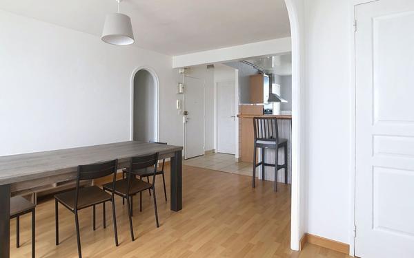Appartement à vendre    2 pièces •  Brest