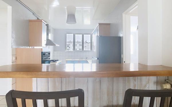 Appartement à vendre    2 pièces •  Brest