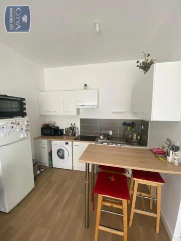 Appartement à louer 2 pièces 45.11m² Quimper (29000)