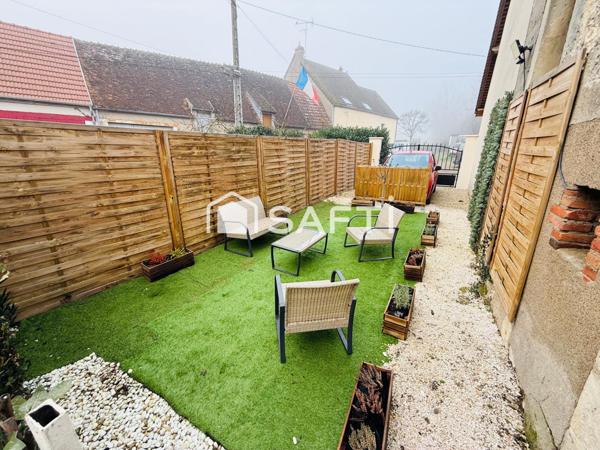 Maison entièrement rénovée 3 chambres avec dépendances et petit jardin