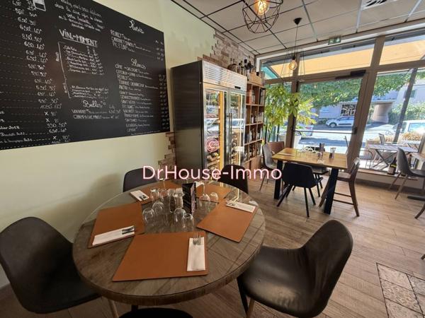 Commerce à vendre 4 pièces de 150 m²
