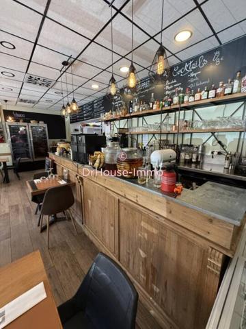 Commerce à vendre 4 pièces de 150 m²