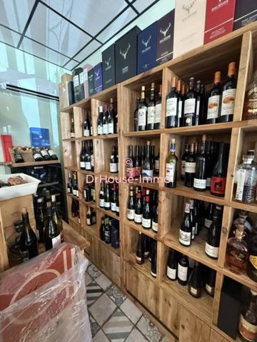 Commerce à vendre 4 pièces de 150 m²