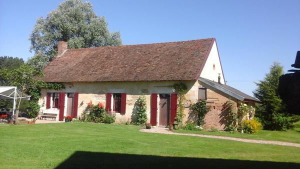Tresnay – Maison de caractère située au calme sur un terrain spacieux de 5022 m² Tresnay (58240)