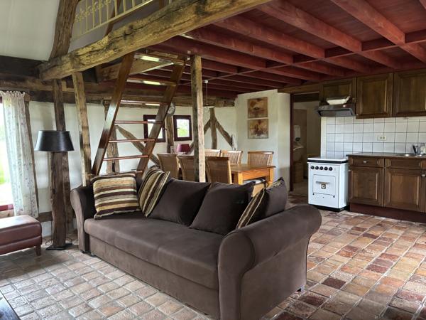 Tresnay – Maison de caractère située au calme sur un terrain spacieux de 5022 m² Tresnay (58240)