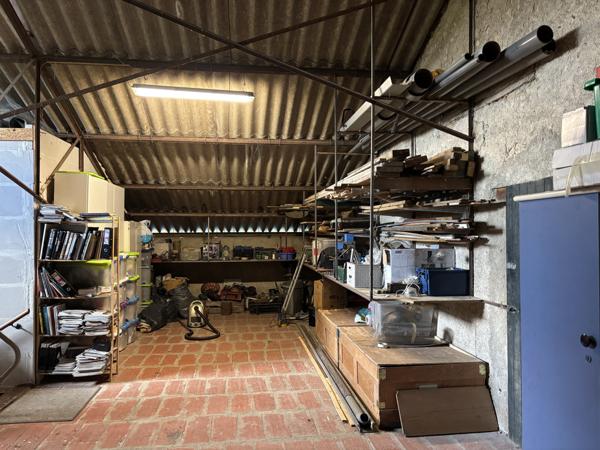 Tresnay – Maison de caractère située au calme sur un terrain spacieux de 5022 m² Tresnay (58240)