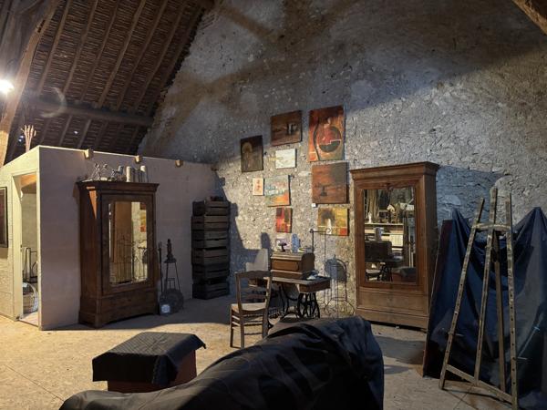 Tresnay – Maison de caractère située au calme sur un terrain spacieux de 5022 m² Tresnay (58240)