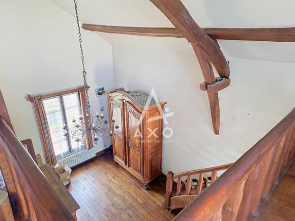 A Vendre à AMILLY – Maison de charme avec séjour cathédrale et dépendance de plus de 70 m²