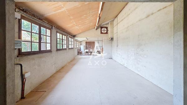 A Vendre à AMILLY – Maison de charme avec séjour cathédrale et dépendance de plus de 70 m²