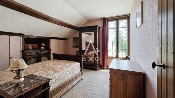 A Vendre à AMILLY – Maison de charme avec séjour cathédrale et dépendance de plus de 70 m²