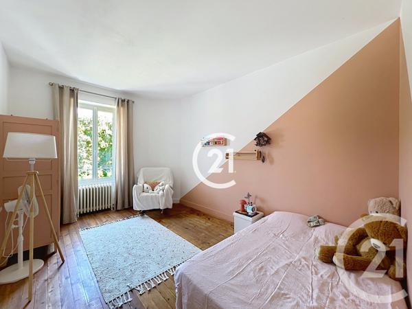 Maison à vendre  6 pièces - 143,50 m 2   COGNAC  - 16