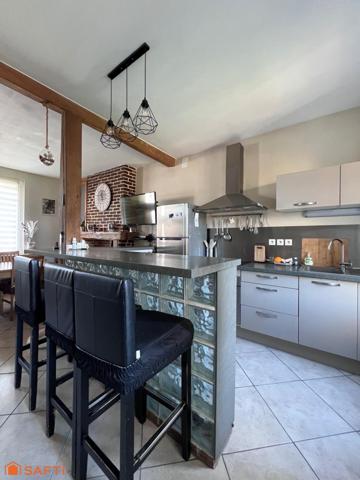 Maison de ville - 65m2 hors combles - avec jardin et dépendances