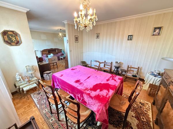 Appartement - 5 pièces - 110 m²