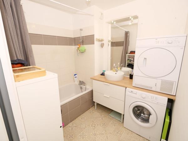 77190 Dammarie-les-lys Appartement 3 pièces - 63m²