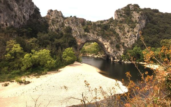 Terrain à vendre    Vallon-Pont-d'Arc