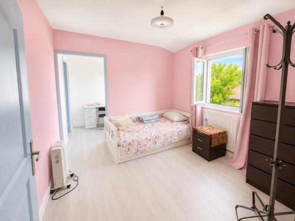 CRÉGY-LÈS-MEAUX – MAISON FAMILIALE 4 CHAMBRES – SUITE PARENTALE – SOUS-SOL TOTAL – JARDIN CLOS