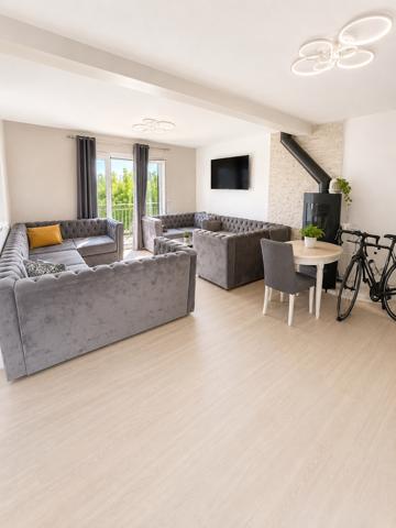 CRÉGY-LÈS-MEAUX – MAISON FAMILIALE 4 CHAMBRES – SUITE PARENTALE – SOUS-SOL TOTAL – JARDIN CLOS