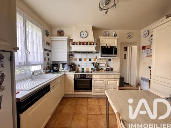 Maison à vendre 8 pièces 180 m² Croissy-sur-Seine