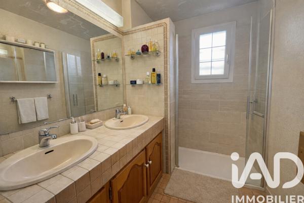 Maison à vendre 8 pièces 180 m² Croissy-sur-Seine