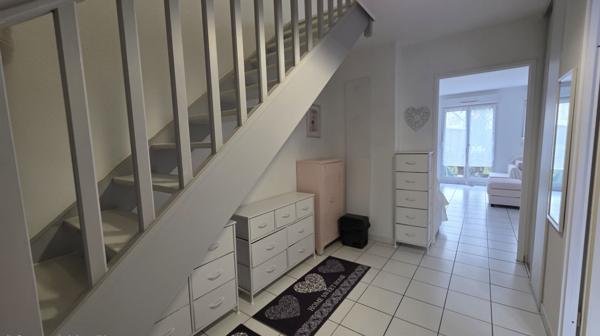 Maison Val De Reuil 4 pièce(s)