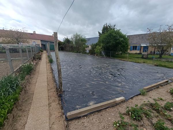 Brûlon centre sur 700m² de terrain