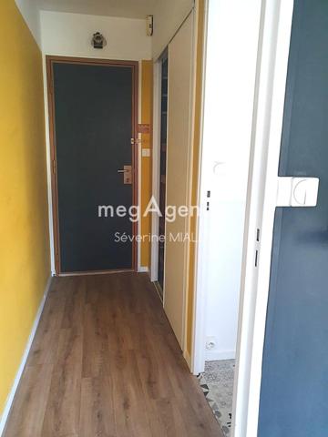 Appartement à COGNAC, 16100 - 2 pièces 51m²