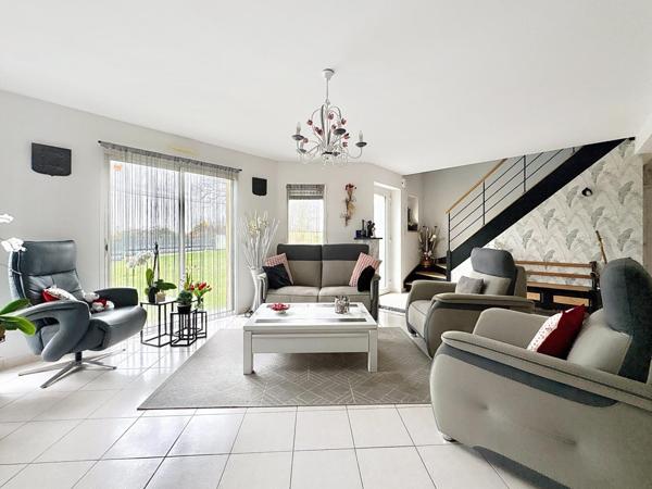 Très belles Maison contemporaine + 150m2 de dependances