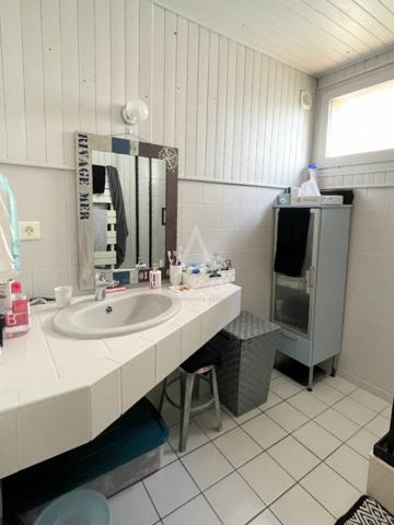 Maison individuelle dans un lotissement calme et recherché.