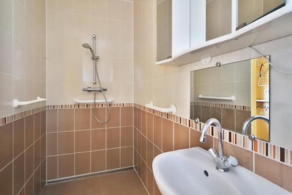 Maison de 153 m² avec cachet au calme et grand jardin