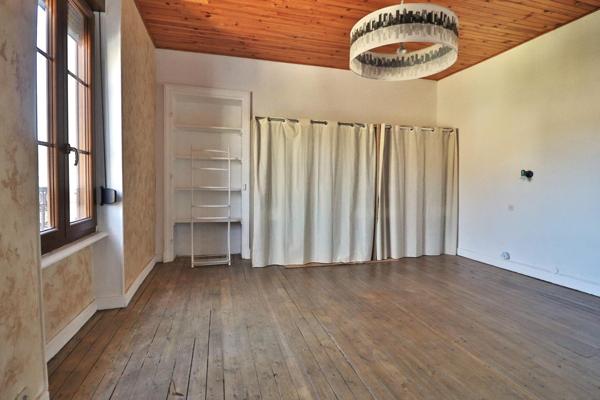 Maison de 153 m² avec cachet au calme et grand jardin