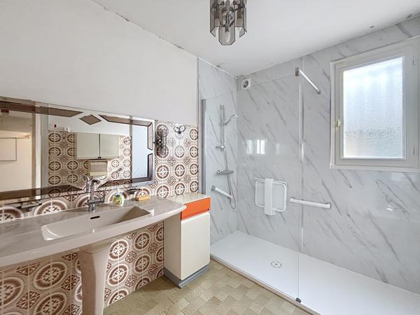 Maison 7 pièces - 185 m²