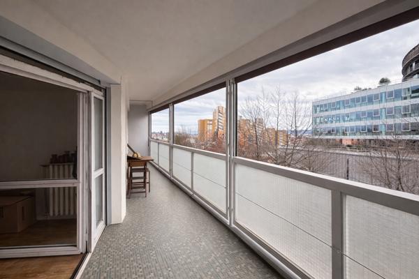 Saint-Étienne (42000) T2 avec terrasse, commodités à pied – Idéal investissement ou résidence