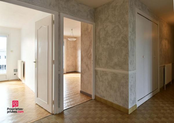 Appartement  T4 traversant de 83 m2 - Meyzieu