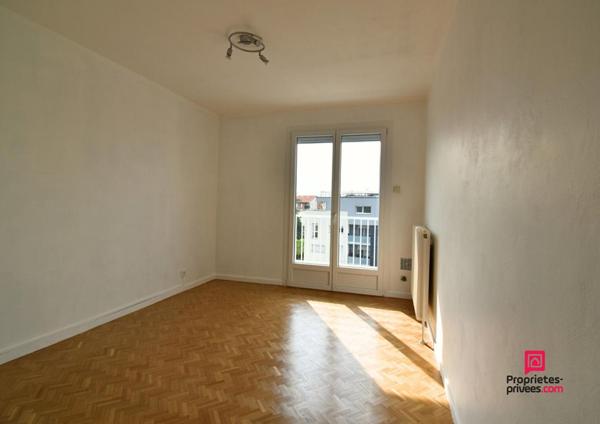 Appartement  T4 traversant de 83 m2 - Meyzieu