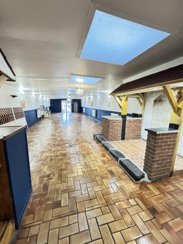 IMMEUBLE MIXTE AVEC FORT POTENTIEL - TOURCOING