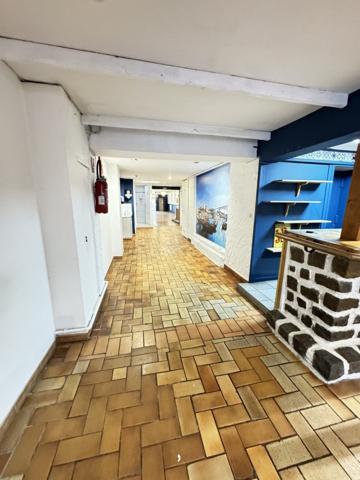 IMMEUBLE MIXTE AVEC FORT POTENTIEL - TOURCOING