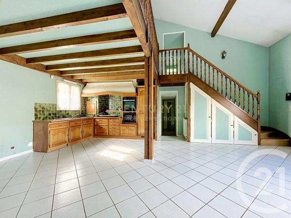 Maison à vendre  5 pièces - 122,37 m 2   LA VERPILLIERE  - 38