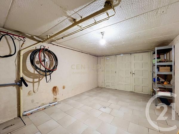 Maison à vendre  5 pièces - 122,37 m 2   LA VERPILLIERE  - 38