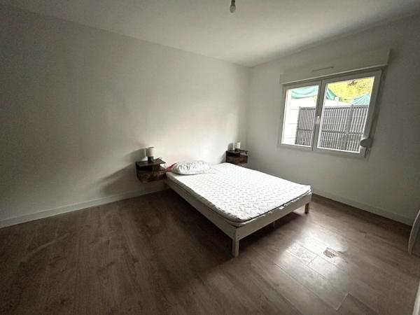 Location Studio 1 pièces 44 m2 à Saint-Quentin