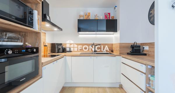 À vendre Appartement 4 pièces 80.07 m² - ÉMerainville 77184