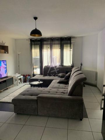 2 MAISONS JUMELÉES : pour investisseur : un lot de deux maisons louées, récentes et bien équipées